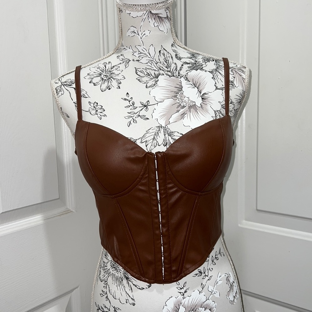 Sweet heart brown top